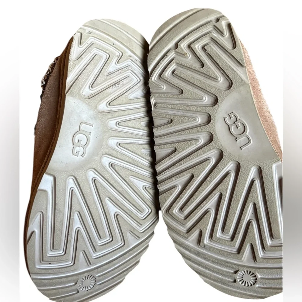 Kids Uggs Brown Slip on Clogs/Slippers Size 12 Like New